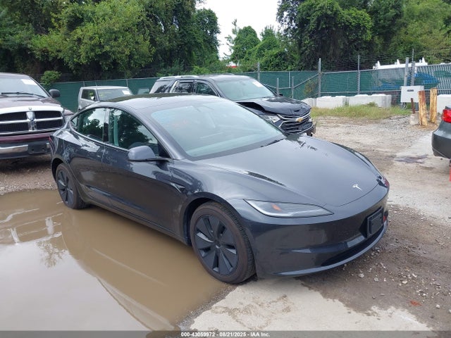 2025 TESLA MODEL 3 5YJ3E1EB5SF989304 Photo 0