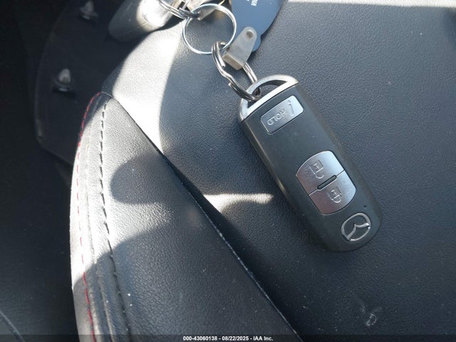 Mazda pe 2016 JM1DKBC70G0117183 Image 11