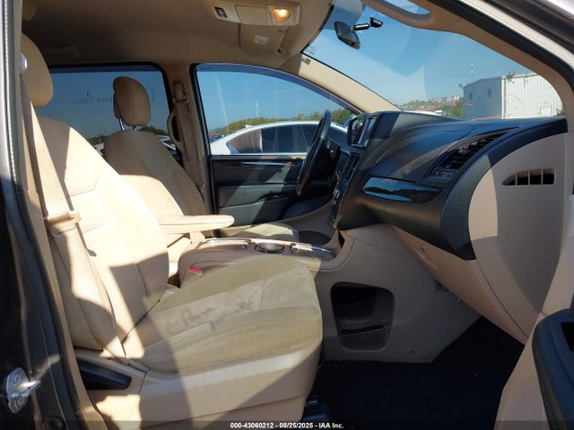 2C4RDGCG0GR322067 Dodge Grand Caravan