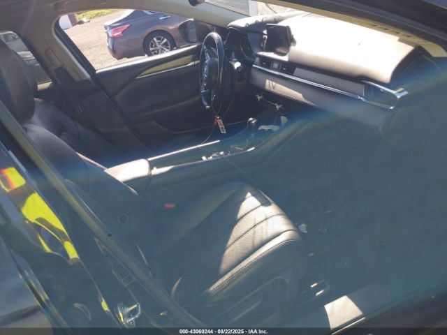 2018 MAZDA MAZDA6 JM1GL1TY9J1320314 Photo 4