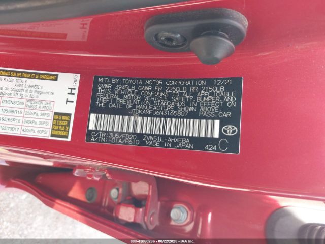 2022 TOYOTA PRIUS JTDKAMFU6N3165807 Photo 8