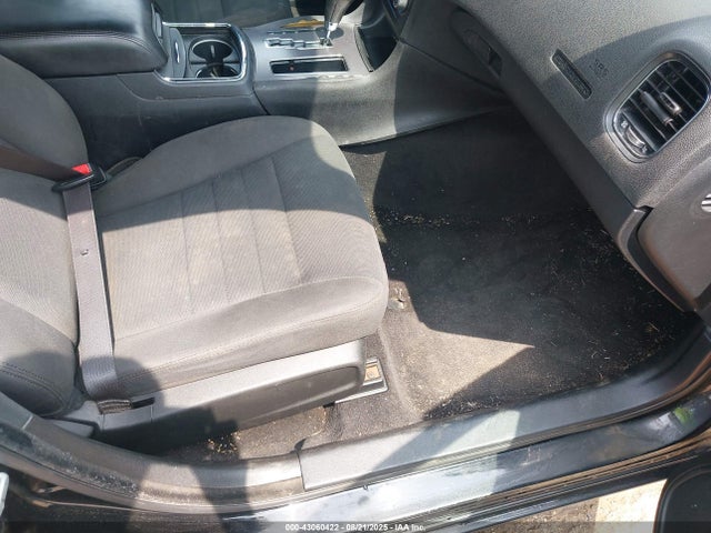 2C3CDXBG0EH359621 Dodge 2014