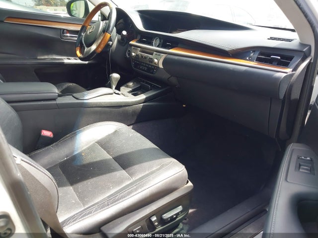 Lexus 2ar-fxe, 2jm 2015 JTHBW1GG4F2085906 Image 5