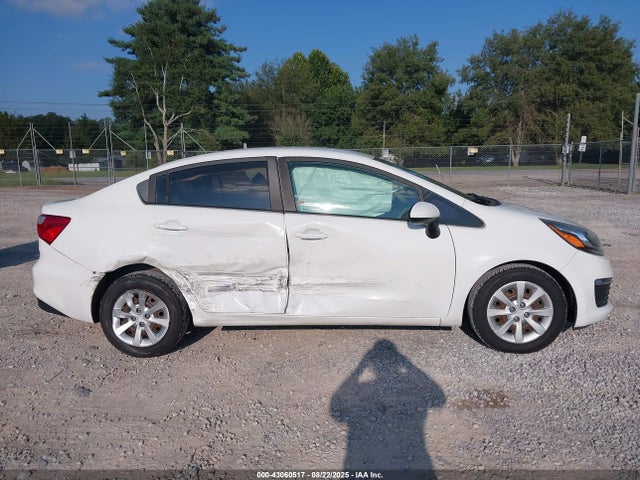 KNADM4A37H6006793 KIA Rio