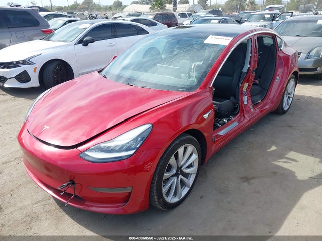 2019 TESLA MODEL 3 5YJ3E1EB6KF389617 Photo 1