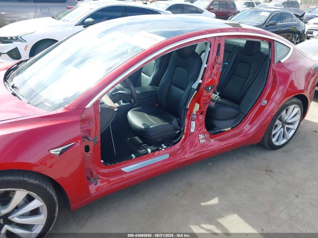 2019 TESLA MODEL 3 5YJ3E1EB6KF389617 Photo 5