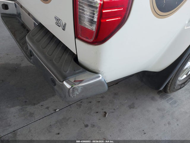 1N6ED0CE5MN716996 Nissan 2021
