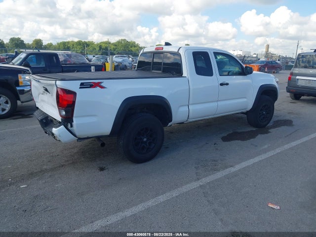 Toyota Tacoma Sr 2022 3TYRX5GN8NT066712 Image 4