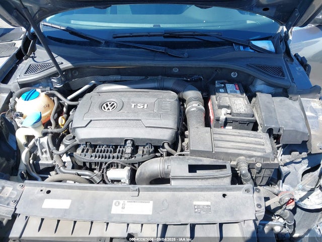 Volkswagen Passat 2015 1VWAT7A33FC103642 Image 10
