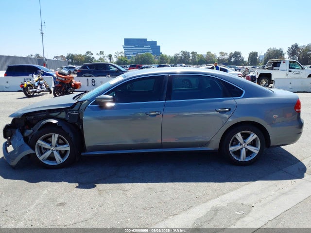 Volkswagen Passat 2015 1VWAT7A33FC103642 Image 15