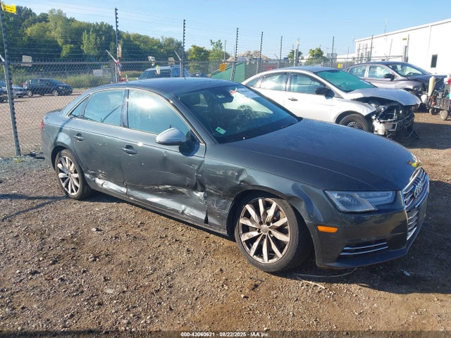 2017 AUDI A4 WAUANAF41HN001384 Photo 0