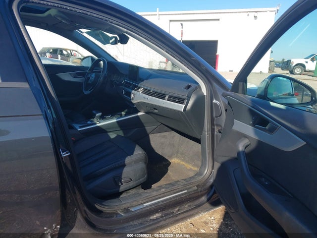 2017 AUDI A4 WAUANAF41HN001384 Photo 4