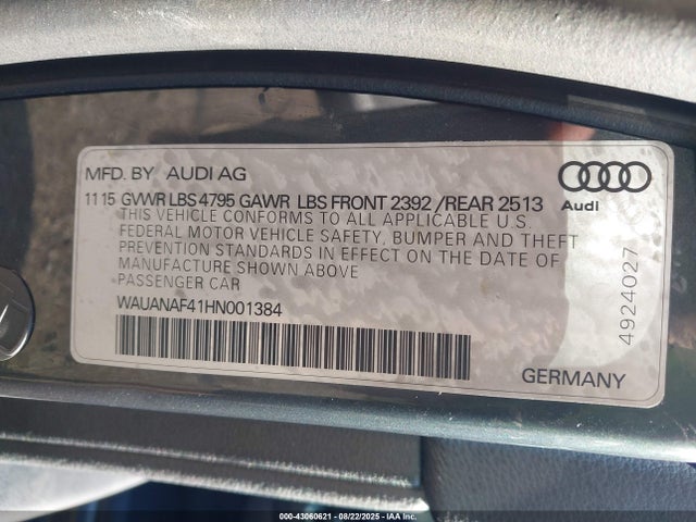 2017 AUDI A4 WAUANAF41HN001384 Photo 8