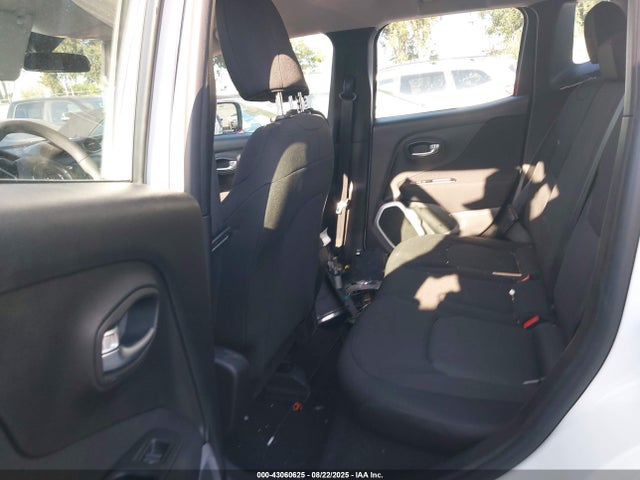 ZACCJAAB1JPG74296 Jeep Renegade