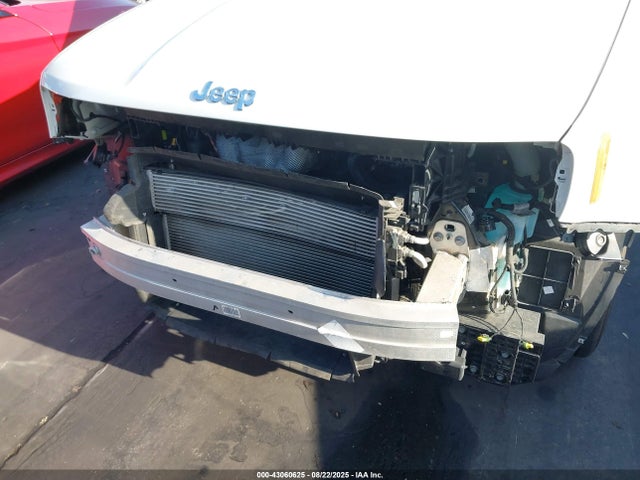 ZACCJAAB1JPG74296 Jeep Renegade