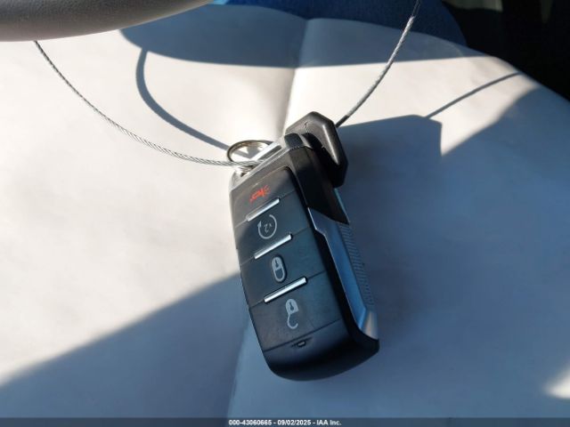 2024 RAM 1500 1C6RRFFG7RN135326 Photo 10