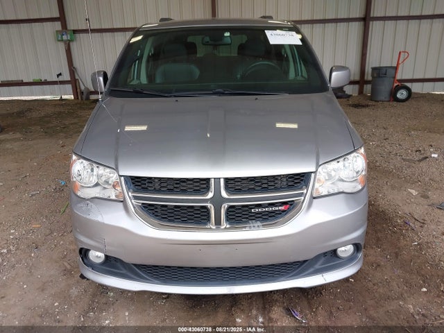 2C4RDGCG7JR325751 Dodge Grand Caravan