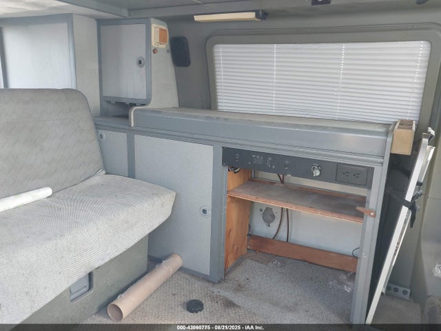 43060775 :رقم المزاد ، WV2EE0707SH002606 vin ، 1995 Volkswagen Eurovan Camper/transporter مزاد بيع