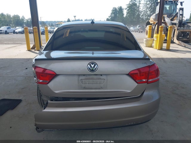 1VWAT7A36FC117308 Volkswagen Passat