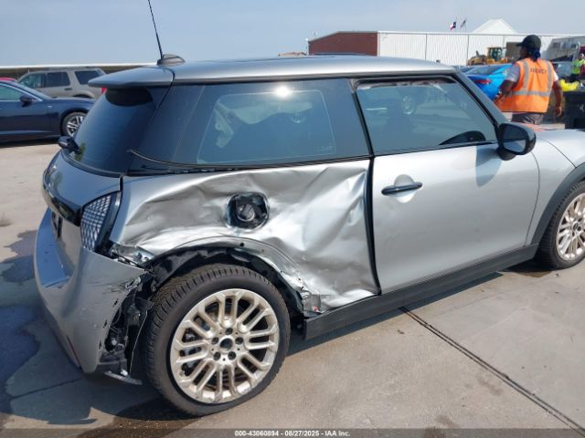 2025 MINI HARDTOP WMW13GD03S2W52565 Photo 5