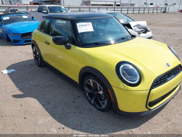 2025 MINI HARDTOP WMW23GD08S2X03076 Photo 0