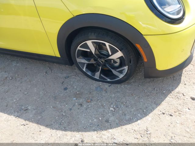 2025 MINI HARDTOP WMW23GD08S2X03076 Photo 5