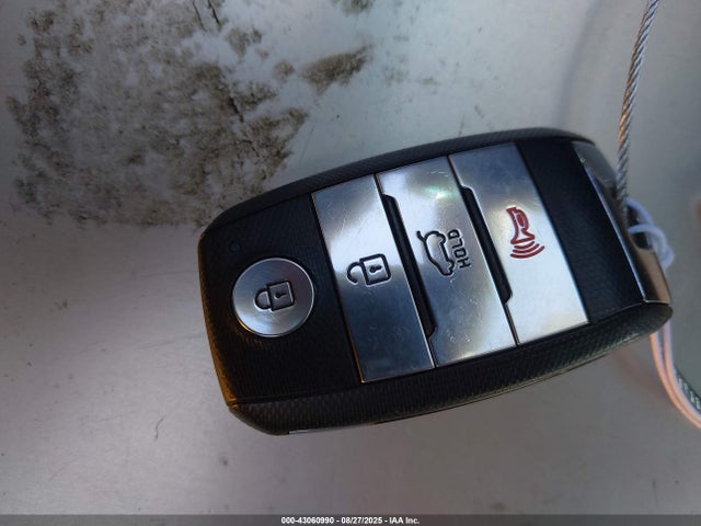 KNDCE3LG9K5018754 KIA 2019