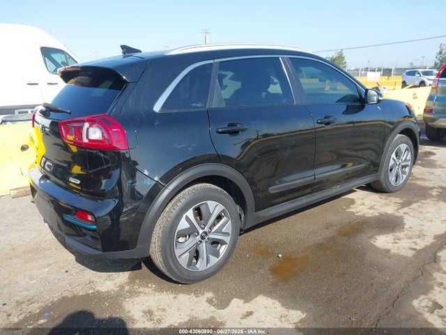 KNDCE3LG9K5018754 KIA 2019