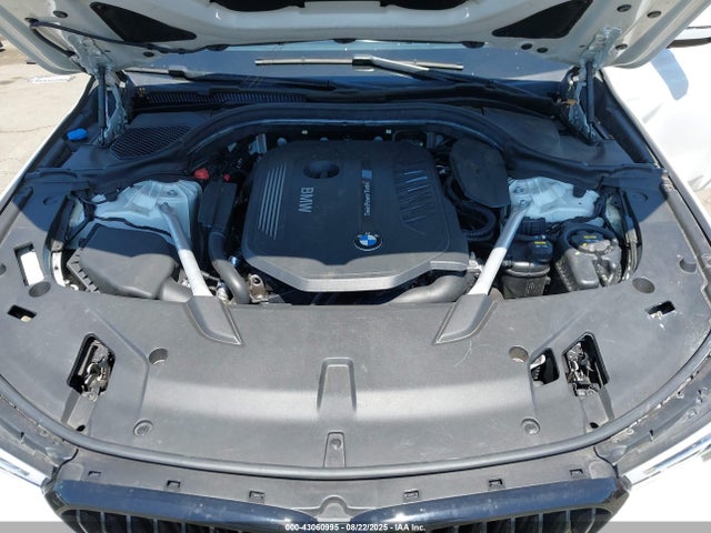 WBAJV6C5XKBK08410 BMW 640XI