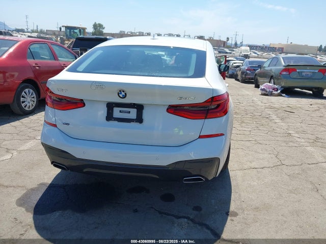 WBAJV6C5XKBK08410 BMW 640XI