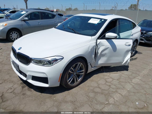 WBAJV6C5XKBK08410 BMW 640XI