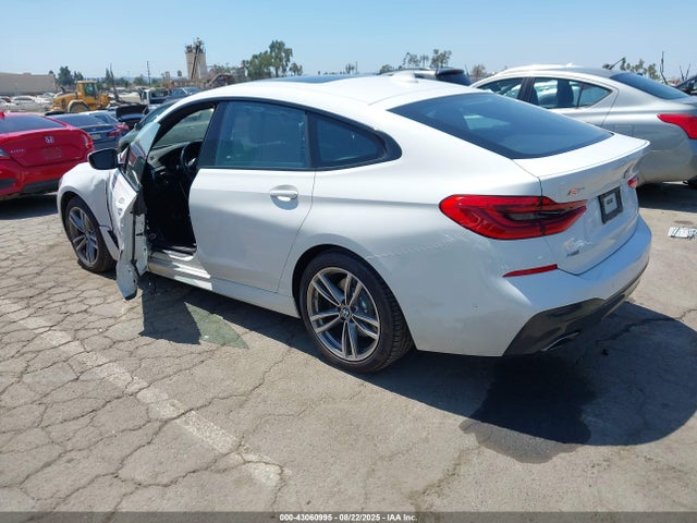 WBAJV6C5XKBK08410 BMW 640XI