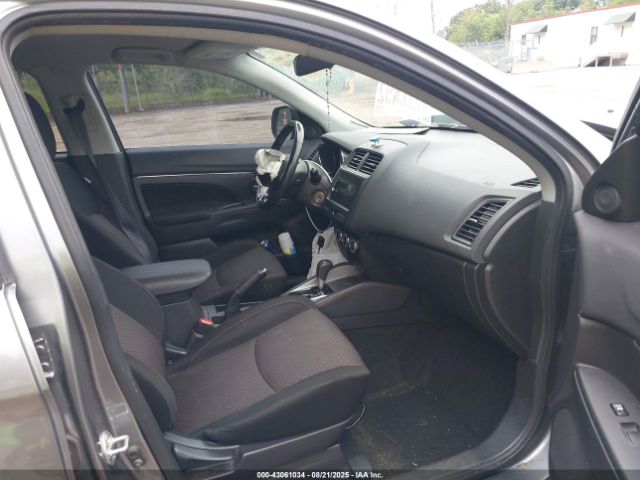 2019 MITSUBISHI OUTLANDER SPORT JA4AP3AU5KU027235 Photo 4