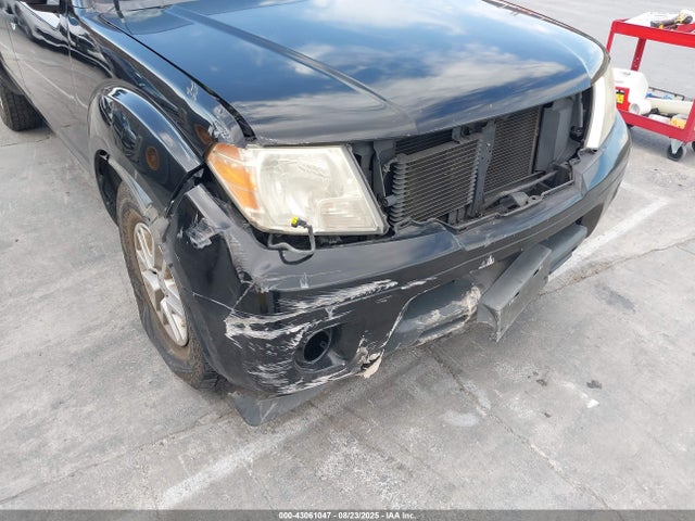 1N6AD0ER8EN771135 Nissan 2014