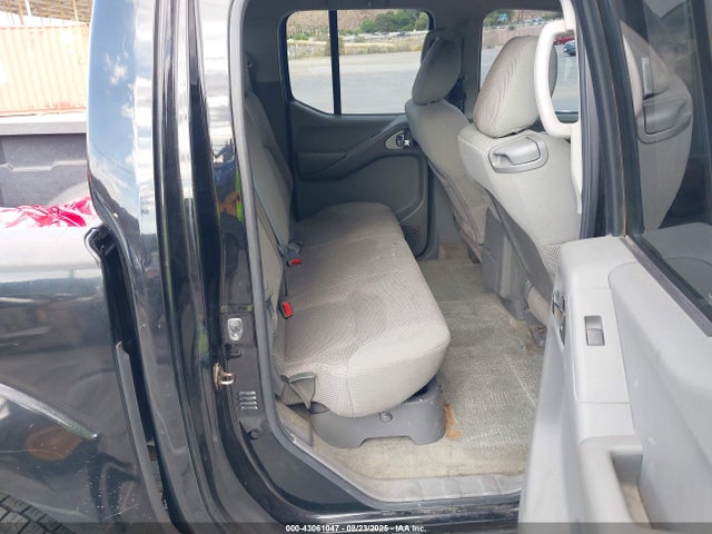 1N6AD0ER8EN771135 Nissan 2014
