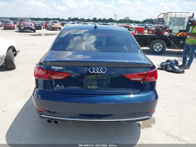 Audi A3 2018 WAUAUGFF3J1011077 Image 15
