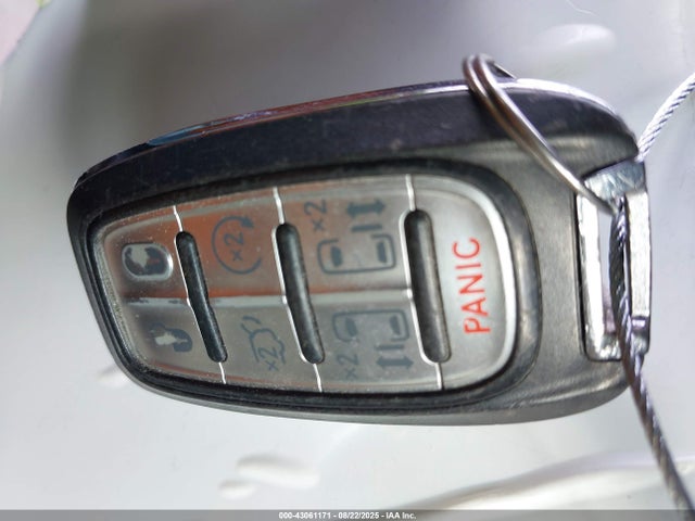 Chrysler 2020 2020 2C4RC1DG9LR148587 Image 11