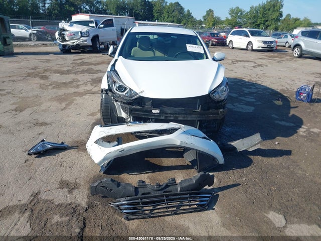 Hyundai dohc mpi nu 2015 5NPDH4AE3FH636242 Image 13