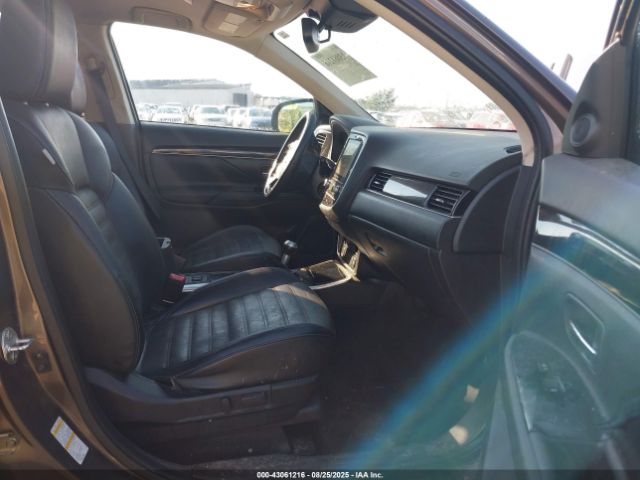 2020 MITSUBISHI OUTLANDER JA4AD3A38LZ042025 Photo 4