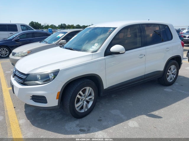 43061241 :رقم المزاد ، WVGBV3AXXDW620005 vin ، 2013 Volkswagen Tiguan S مزاد بيع
