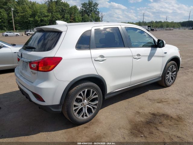 2018 MITSUBISHI OUTLANDER SPORT JA4AP3AU5JZ007861 Photo 3