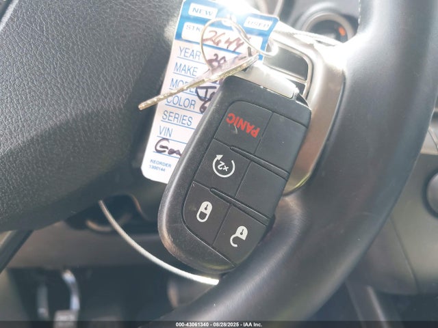 Dodge Journey 2018 3C4PDCGBXJT519623 Image 11