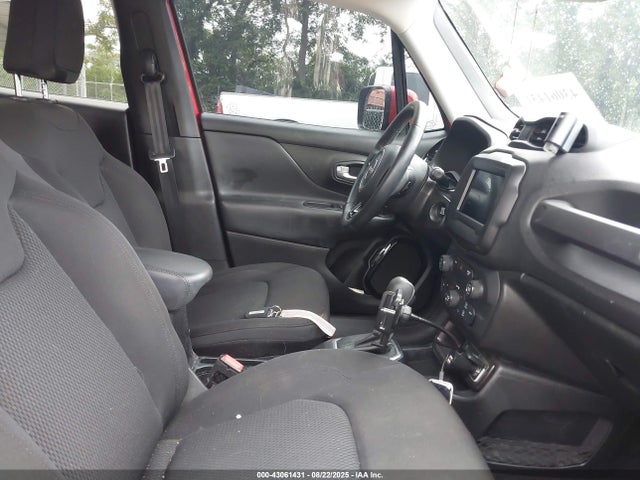 ZACNJABB0KPK00572 Jeep 2019