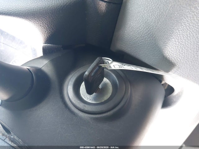 3N6CM0KN7JK703774 Nissan 2018
