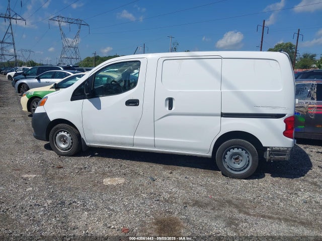 3N6CM0KN7JK703774 Nissan 2018