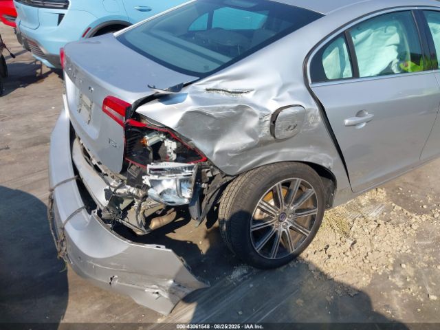 2017 VOLVO S60 INSCRIPTION LYV402HK3HB195318 Photo 5