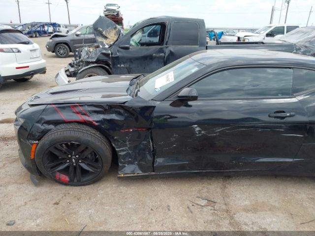 2018 CHEVROLET CAMARO 1G1FF1R71J0191436 Photo 5