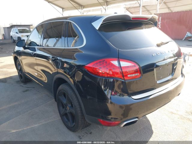2014 PORSCHE CAYENNE WP1AA2A21ELA90468 Photo 2