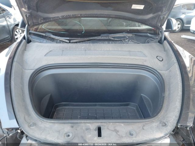 2023 TESLA MODEL Y 7SAYGDEE3PF812496 Photo 9