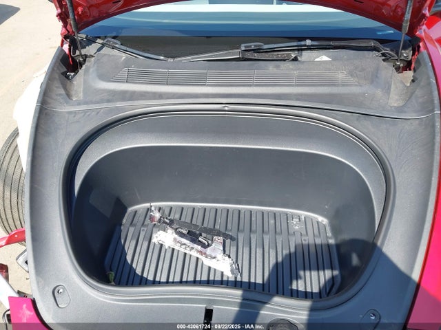 2025 TESLA MODEL 3 5YJ3E1EB9SF891571 Photo 9